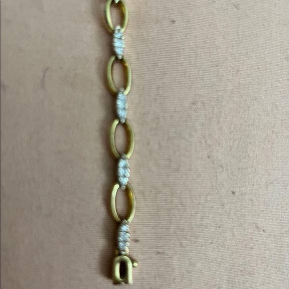 18 karat omega watch with diamond - Picture 2 of 3